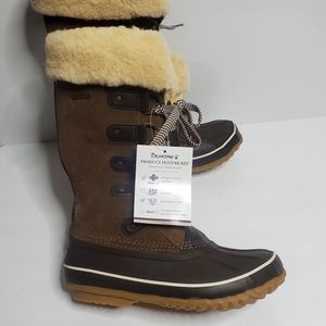 BearPaw Denali Brown lace up tall winter leather boots New in Box Size 6